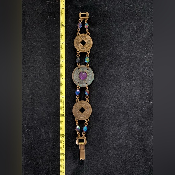 Bracelet with coin-like disks and iridescent beads. - Picture 2 of 7